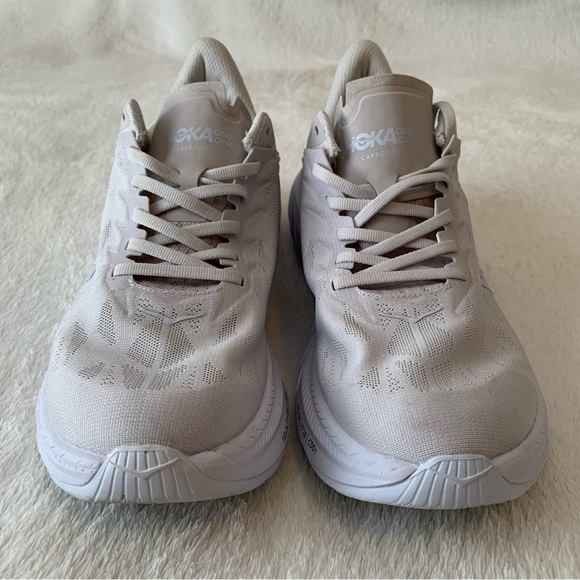 HOKA One One Carbon X 2 ‘Nimbus Cloud’ Size 10 - Picture 4 of 10